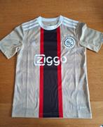 AJAX daily shirt jongen (2022/2023) 9/10 jarige maat 140, Sport en Fitness, Voetbal, Maat XS of kleiner, Ophalen of Verzenden