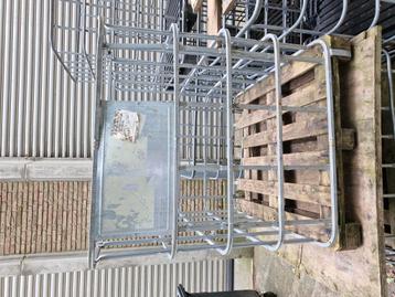 Ibc krat Haardhout stook hout  beschikbaar voor biedingen