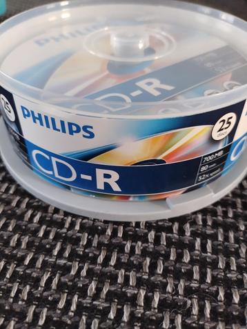 Te koop aangeboden: CD Rom beschikbaar voor biedingen