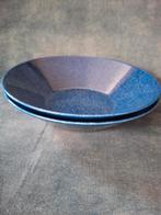 2 diepe borden ittala teema dotted blue, blauw gespikkeld, Huis en Inrichting, Keuken | Servies, Ophalen of Verzenden, Zo goed als nieuw