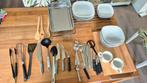 Complete serviesset inclusief bestek van de Ikea, Huis en Inrichting, Keuken | Servies, Ophalen, Bord(en), Overige stijlen, Glas