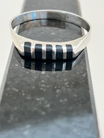Zilveren ring, grote maat beschikbaar voor biedingen