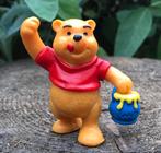 Winnie de Poeh met honingpot 1989 Walt Disney Bullyland, Ophalen of Verzenden, Winnie de Poeh of vrienden, Zo goed als nieuw, Beeldje of Figuurtje