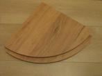 2x halfronde wandplanken 30 x 30 cm, Ophalen of Verzenden, Gebruikt