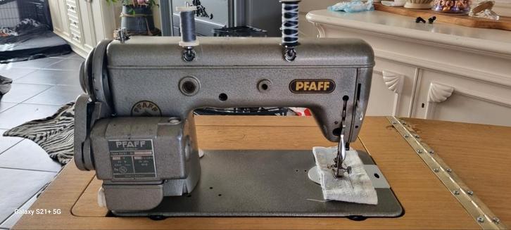 Pfaff 230 Naaimachine - Klassieker!, Hobby en Vrije tijd, Naaimachines en Toebehoren, Gebruikt, Naaimachine, Pfaff, Industrieel