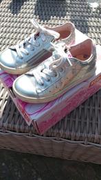 Zilverkleurige meisjes gympen schoenen maat 26 red rag, Ophalen, Gebruikt, Red Rag, Meisje