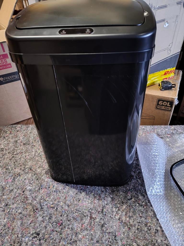 Prullenbak met sensor - Hygiënisch en handig!, Kunststof, 50 tot 75 cm, Nieuw, Ophalen of Verzenden