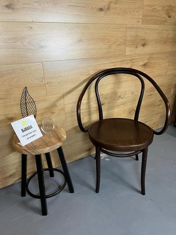 Set van twee houten design stoelen thonet beschikbaar voor biedingen