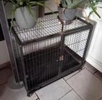 Honden bench op wielen, Ophalen, Zo goed als nieuw