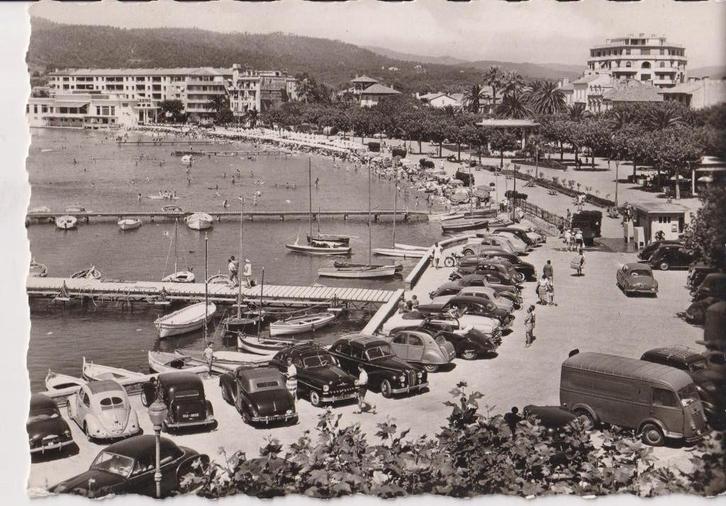 Frankrijk, Sainte Maxime met auto's, Alvis TA21 , Hotchkiss, Verzamelen, Ansichtkaarten | Buitenland, Ongelopen, Frankrijk, 1940 tot 1960