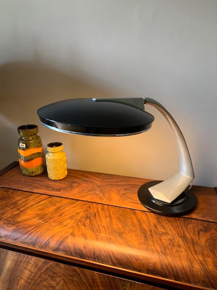 Fase boomerang 2000 vintage tafellamp bureaulamp, Huis en Inrichting, Lampen | Tafellampen, Zo goed als nieuw, Minder dan 50 cm