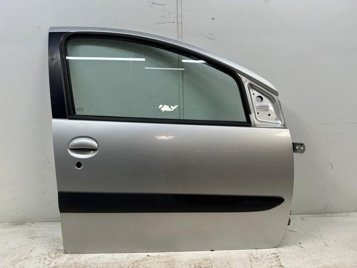 Portier 4Deurs rechts-voor van een Toyota Aygo (1E7), Auto-onderdelen, Carrosserie en Plaatwerk, Deur, Toyota, Gebruikt, 3 maanden garantie