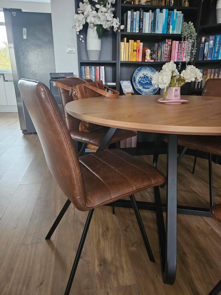 4x Bruine pu-leren eetkamerstoel, Huis en Inrichting, Stoelen, Gebruikt, Vier, Kunststof, Overige materialen, Bruin, Ophalen