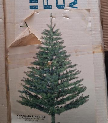 Kunst kerstboom 170 cm hoog 100cm in diameter  beschikbaar voor biedingen