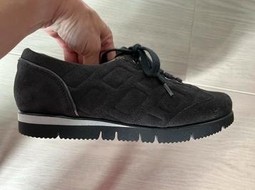 Hassia “Pisa” donkerblauwe sneakers/veterschoenen, mt 6 = 39 beschikbaar voor biedingen