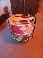 Etagère met kunstmotieven, Ophalen, Gebruikt