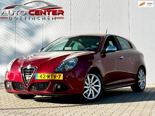 Alfa Romeo Giulietta 2.0 JTDm Distinctive Leder Xenon Navi, Auto's, Alfa Romeo, Bedrijf, Te koop, Giulietta, ABS, Airbags, Airconditioning