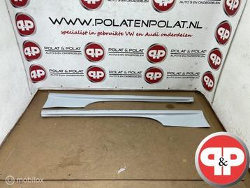 Audi RS5 8F Cabrio Sideskirts Set L+R 8F0853856 beschikbaar voor biedingen