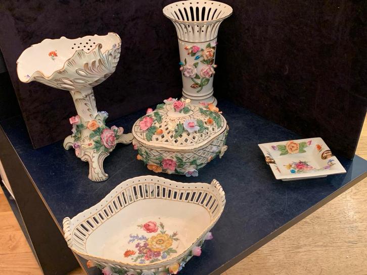 Saksisch Dresden Tafelset - 5 Delig Porselein, Antiek en Kunst, Antiek | Porselein, Ophalen