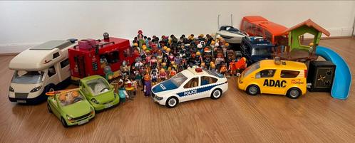 Playmobil partij met veel poppetjes, auto’s en onderdelen, Kinderen en Baby's, Speelgoed | Speelgoedvoertuigen, Zo goed als nieuw