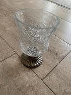 Glazen vaas met zilveren voet, Huis en Inrichting, Woonaccessoires | Vazen, Wit, Ophalen of Verzenden, Minder dan 50 cm, Glas