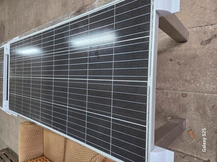 Zonnepaneel set 2x 185W 12V Monokristallijn - Victron Energy, Doe-het-zelf en Verbouw, Zonnepanelen en Toebehoren, Nieuw, Ophalen of Verzenden