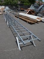 Noodladder met kooi en randbeveiliging, Ophalen, Gebruikt, Ladder, 4 meter of meer
