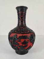 Zwart rood cinnaber vaas #2, China, 2e helft 20e eeuw, Antiek en Kunst, Ophalen of Verzenden, Koper
