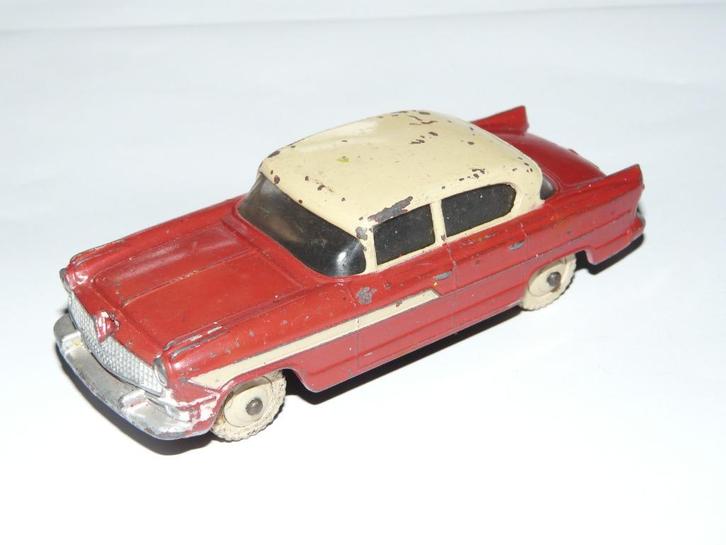 Dinky Toys - 174 - Hudson Hornet, Hobby en Vrije tijd, Modelauto's | 1:43, Gebruikt, Auto, Dinky Toys, Ophalen