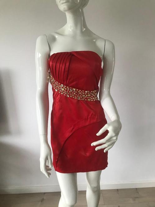 Mooie jurk van Lucas en Emma, Kleding | Dames, Jurken, Zo goed als nieuw, Maat 36 (S), Rood, Boven de knie, Ophalen of Verzenden