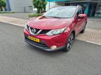 Nissan Qashqai 1.6 dCi Tekna Clima Pano 360cam, Voorwielaandrijving, Euro 5, 4 cilinders, Leder en Stof