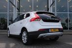 Volvo V40 Cross Country T3 Automaat Polar+ Luxury | Panorama, 12 maanden, 4 cilinders, Bedrijf, 154 pk