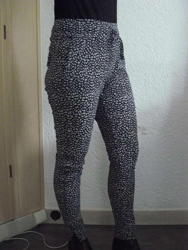 Keurige, blauw/grijze Studio Anneloes broek maat M., Kleding | Dames, Broeken en Pantalons, Zo goed als nieuw, Maat 38/40 (M)