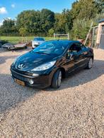 Peugeot 207 1.6 16V CC 88KW 2010 Zwart, Auto's, Peugeot, Voorwielaandrijving, 65 €/maand, 15 km/l, 4 cilinders