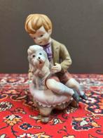 Vintage Porseleinen Beeldje Jongen met Hond, Ophalen of Verzenden