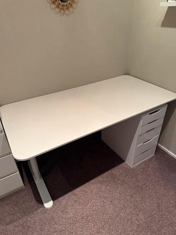 Ikea bureau wit