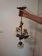 ANTIEKE LAMP( VREDESDUIF), Huis en Inrichting, Lampen | Hanglampen, Ophalen, Gebruikt, Minder dan 50 cm