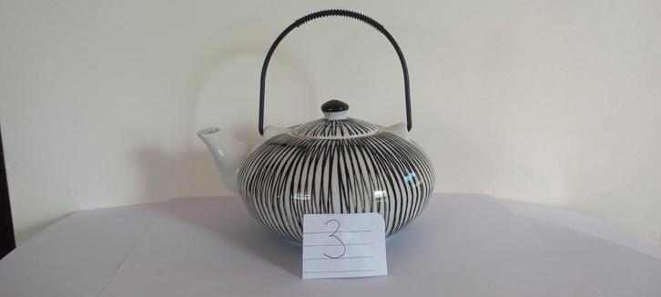 Zwart/wit theepot, Vintage, Retro, 1 van de vele theepotten, Huis en Inrichting, Keuken | Keukenbenodigdheden, Nieuw, Ophalen of Verzenden
