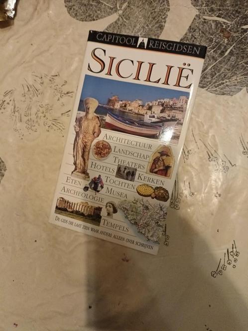 Sicilie. Capitool reisgids Italie Palermo . romeinen Ragusa, Boeken, Reisgidsen, Zo goed als nieuw, Reisgids of -boek, Europa