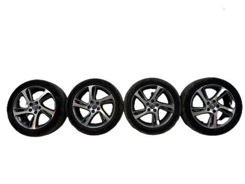 Velgen set + banden van een Volvo V40, Auto-onderdelen, Banden en Velgen, Personenwagen, Gebruikt, 3 maanden garantie, Ophalen of Verzenden