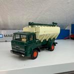 DAF 2000 Bulkwagen mengvoeder, Hobby en Vrije tijd, Modelauto's | 1:50, Ophalen of Verzenden, Gebruikt, Bus of Vrachtwagen, Lion Toys