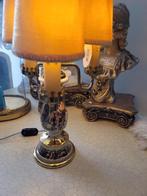 Antieke porseleinen tafellamp prijs is zonder kapjes, Huis en Inrichting, Lampen | Tafellampen, Heikant 21 Kaatsheuvel, Ophalen of Verzenden