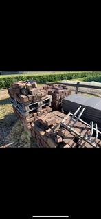 Beton klinkers, grind, opsluitbanden en tegels, Ophalen, Gebruikt, Beton