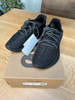Adidas Yeezy Boost 350 Pirate Black US7, Zwart, Nieuw, Ophalen of Verzenden, Sneakers of Gympen