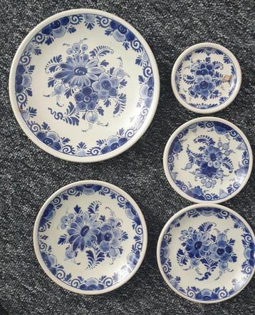 Delfts blauw beschikbaar voor biedingen