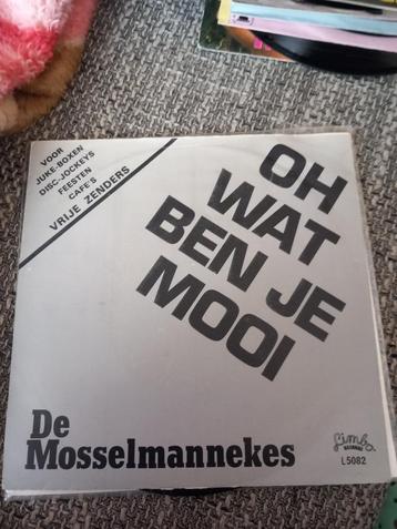 de mosselmannekes oh wat ben je mooi / hoe vin de ge mij beschikbaar voor biedingen