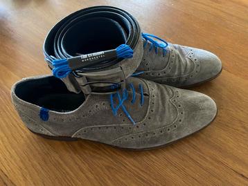 Floris van Bommel schoenen veterschoenen bijpassende riem beschikbaar voor biedingen