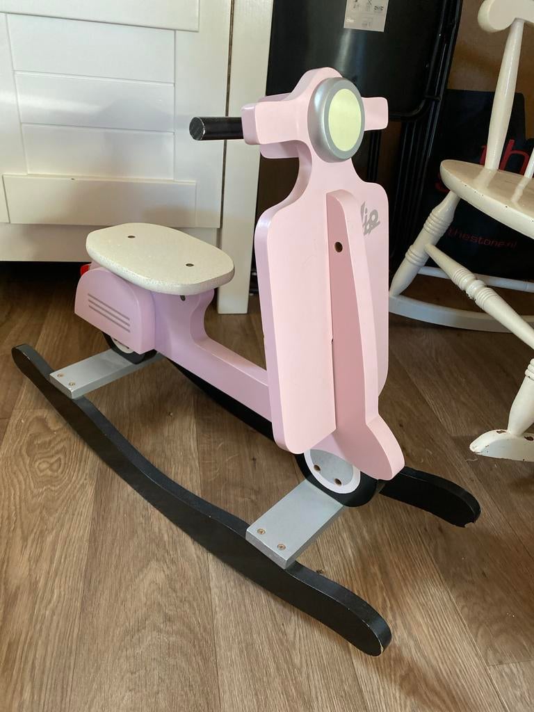 Roze Jip Schommelscooter Hobbelpaard, Ophalen, Zo goed als nieuw, Jongen of Meisje