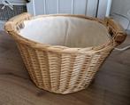 Rieten mand met bekleding * t, Ophalen, Mand, Rond, Zo goed als nieuw