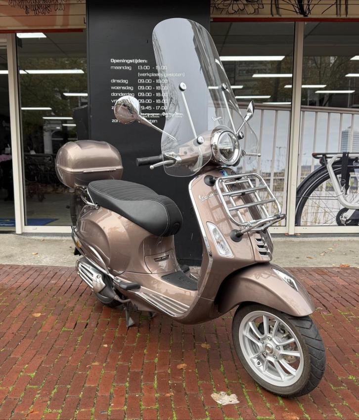 Vespa Primavera Touring 45km 3036km 2019, Fietsen en Brommers, Scooters | Vespa, Zo goed als nieuw, Overige modellen, Maximaal 45 km/u